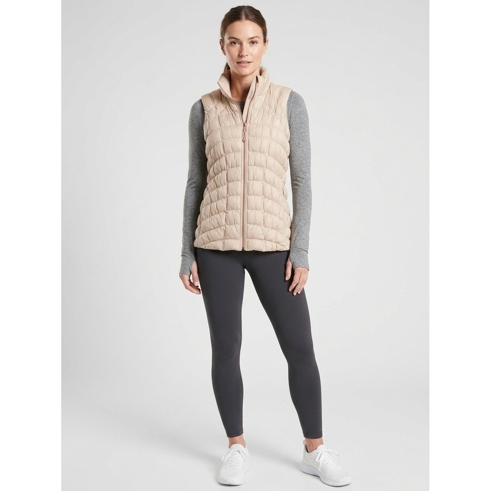 Athleta Down Vest Womens XXS Tan Champagne Quilted Puffer Full Zip 964368